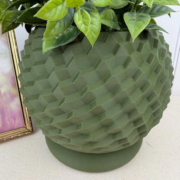 The Cobble Planter, Indoor Flower Pot, Tabletop Planter, Geometric Pattern - Picture 2 of 10